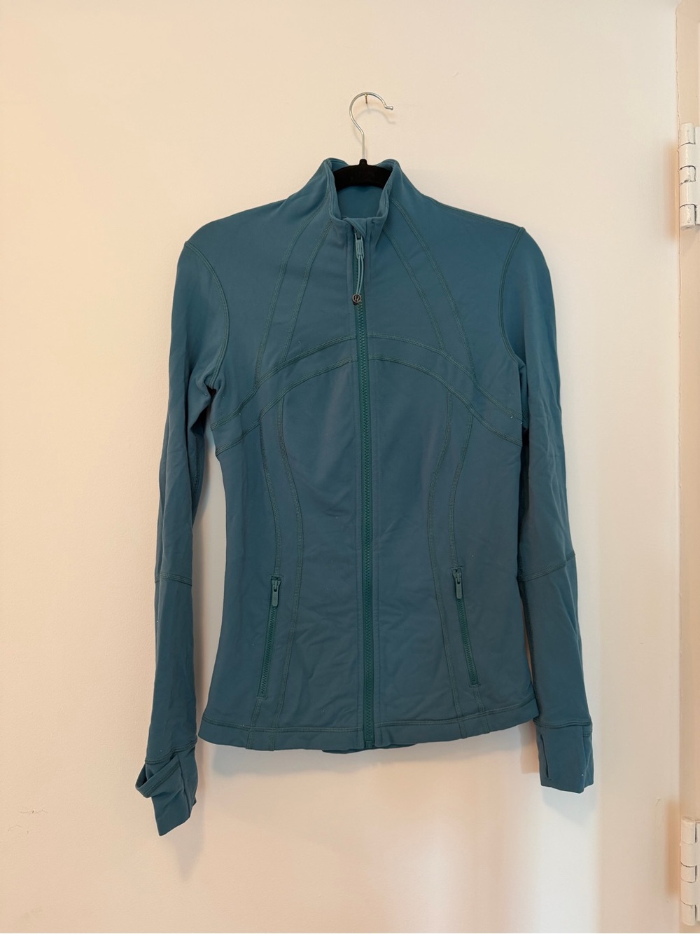 Women’s LuluLemon Align Teal Zip-Front Jacket